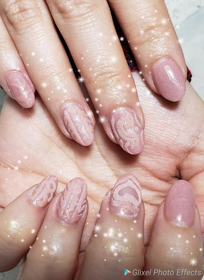 Thumbnail: Nail Idol's designs