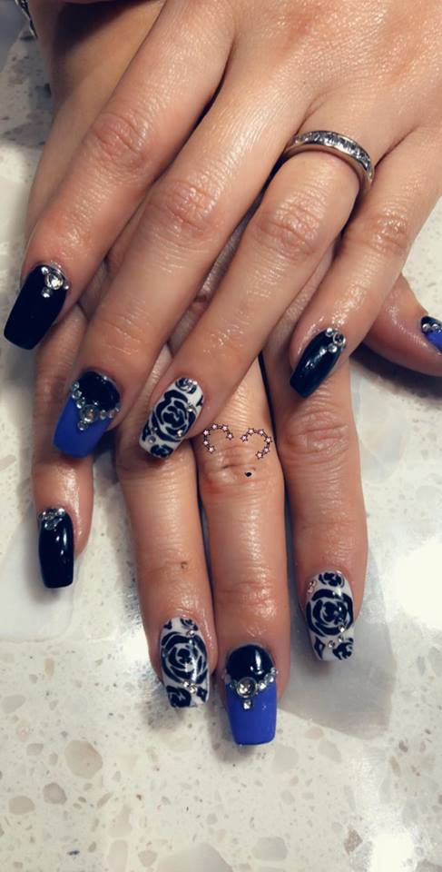 Thumbnail: Nail Idol's designs