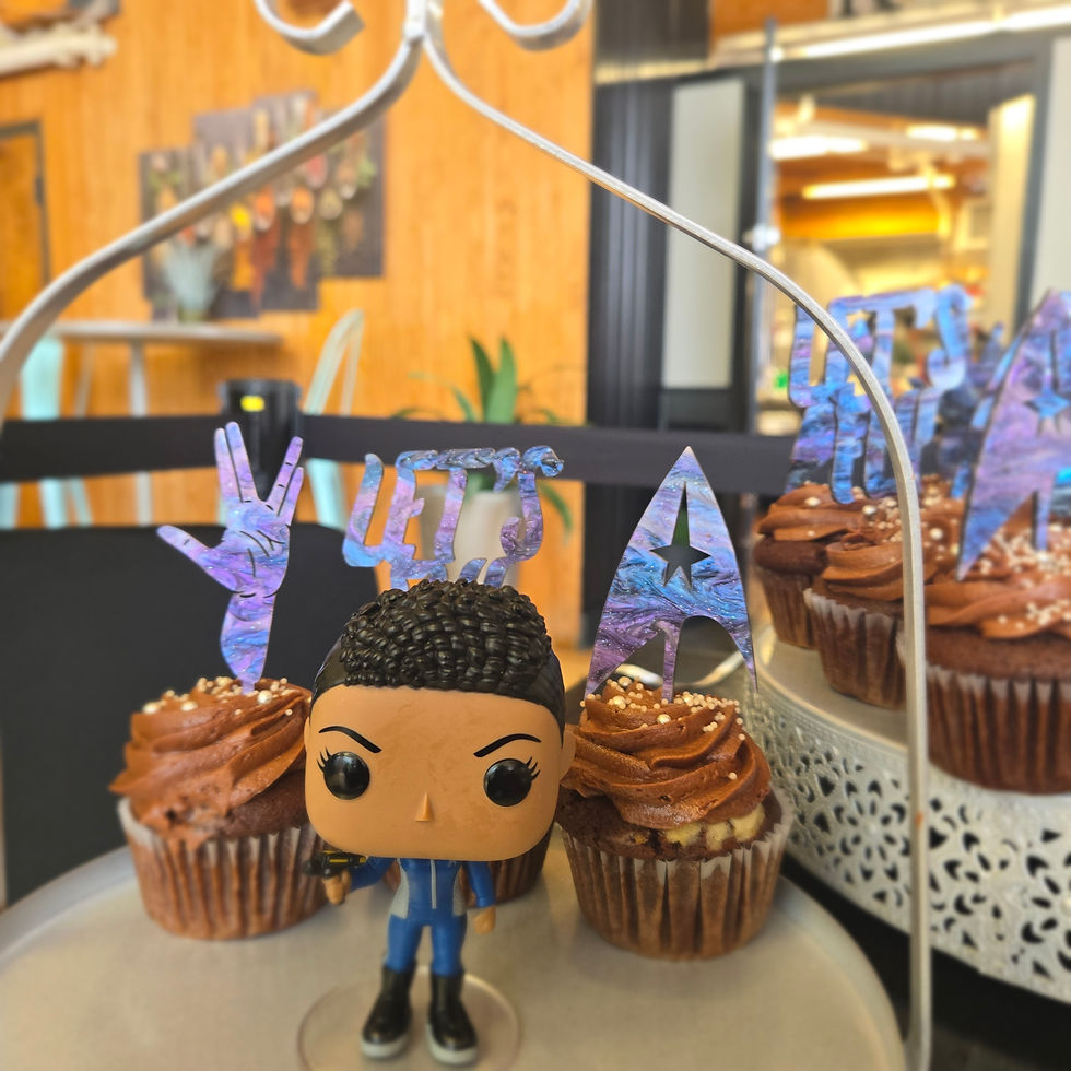 laser cut_Star Trek Discovery_cup cake toppers