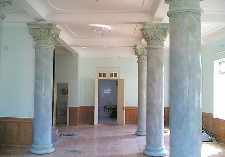 Kỹ thuật tạo vân đá tự nhiên khi sơn giả đá - Hướng dẫn chi tiết