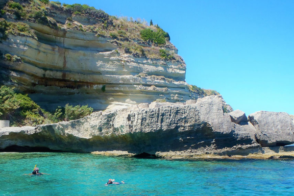 O que fazer em Tropea:  Grotta dello Scheletro 