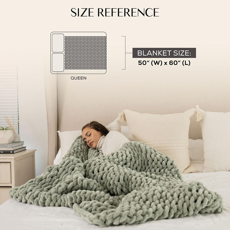 Miniatura: Woman relaxing under chunky knit throw blanket, Size Reference: 50"(W) x 60"(L)