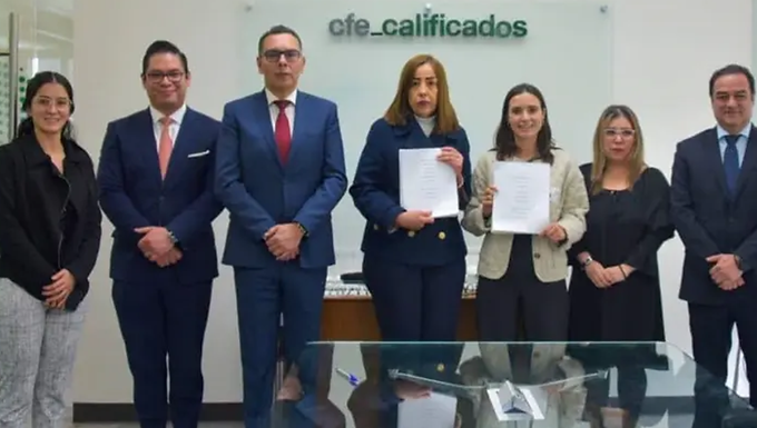 CFE impulsa megaproyectos solares en Campeche con más de 900 MW de energía limpia