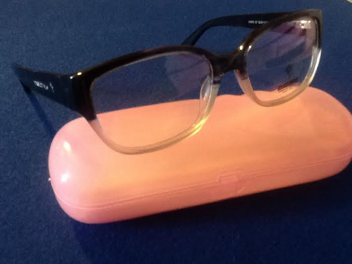 Thumbnail: Fashion Designer  Frames