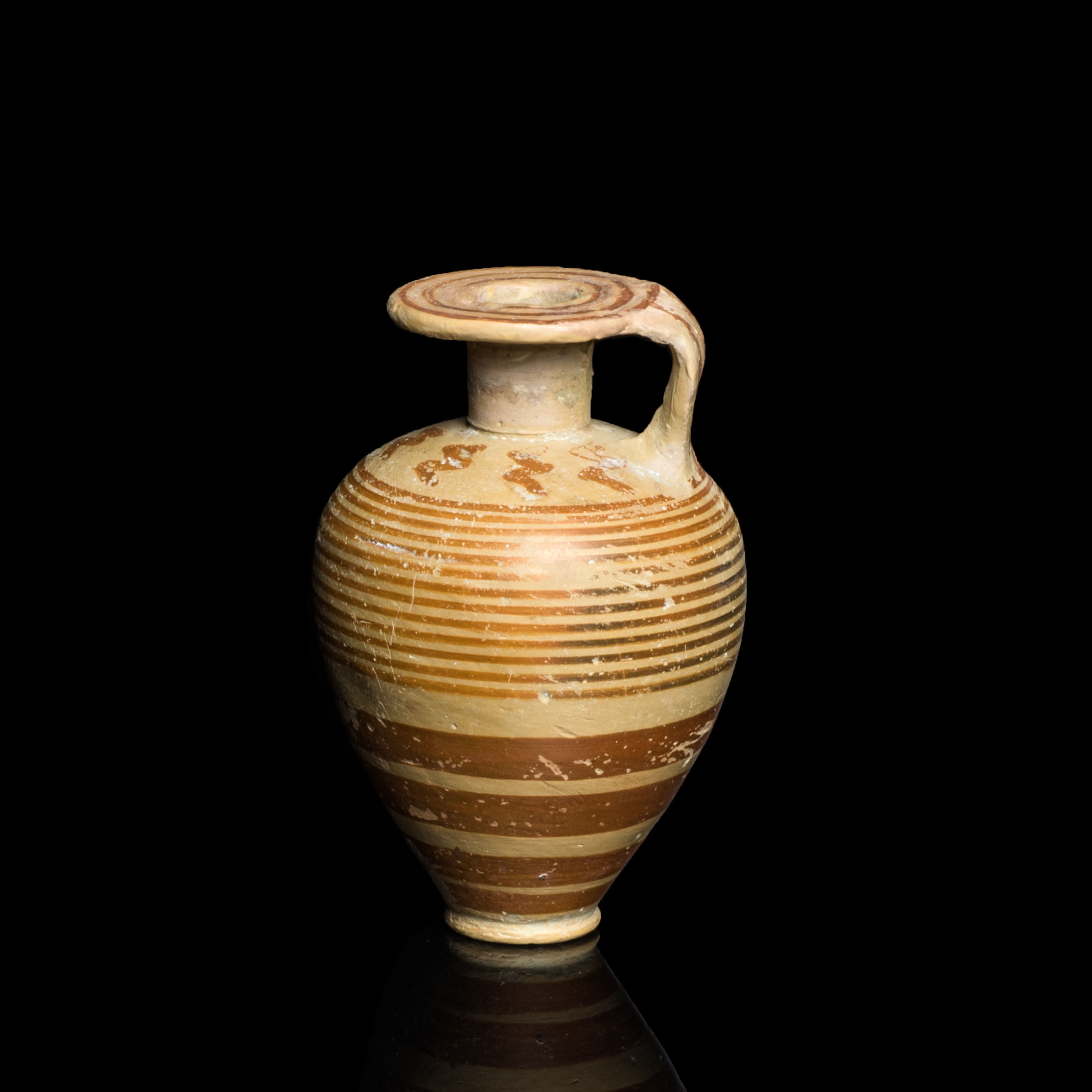 Greek Corinthian small pottery alabastron