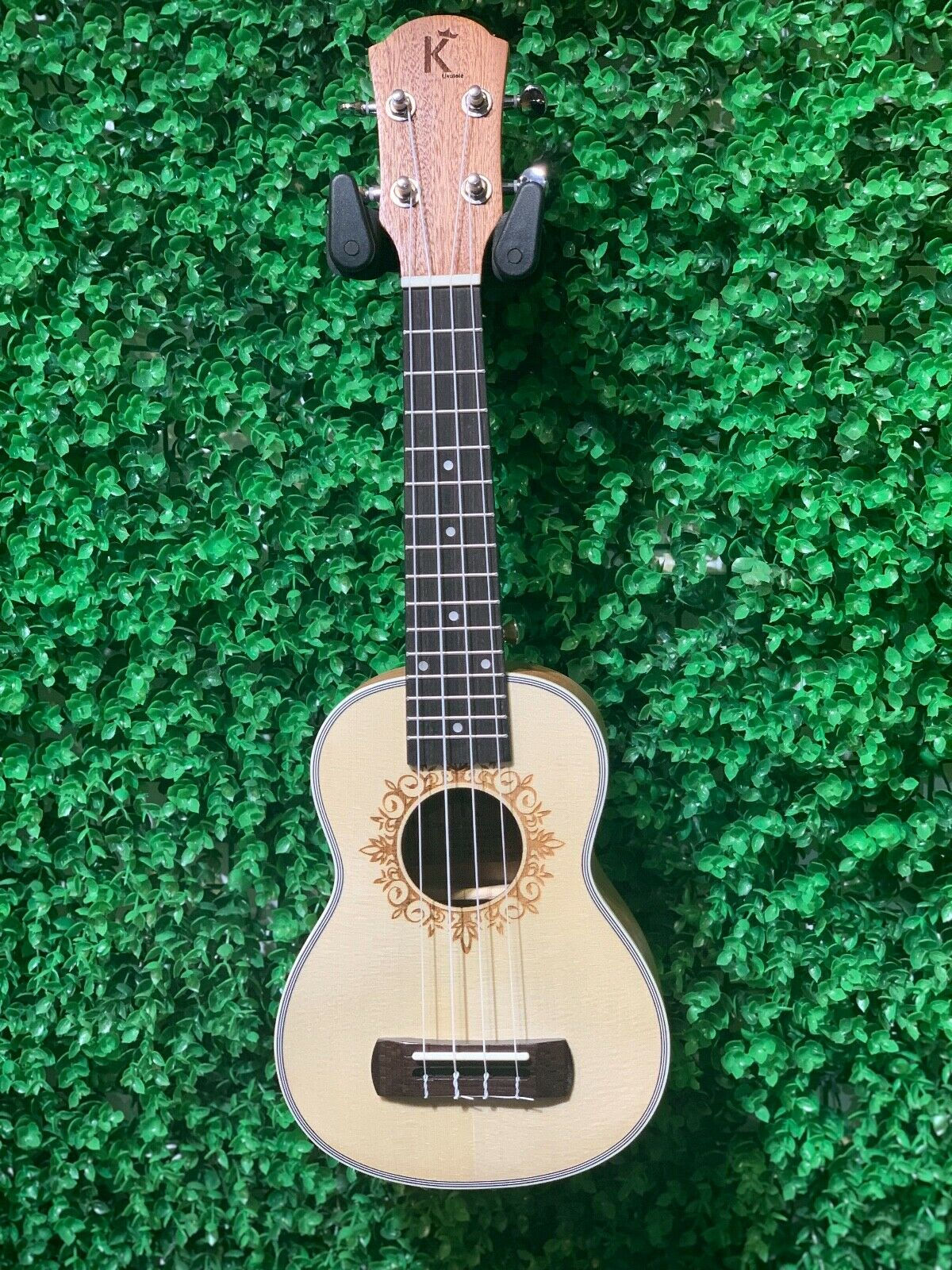 Kamehameha Ukulele KS-3 Soprano Spruce/Mahogany