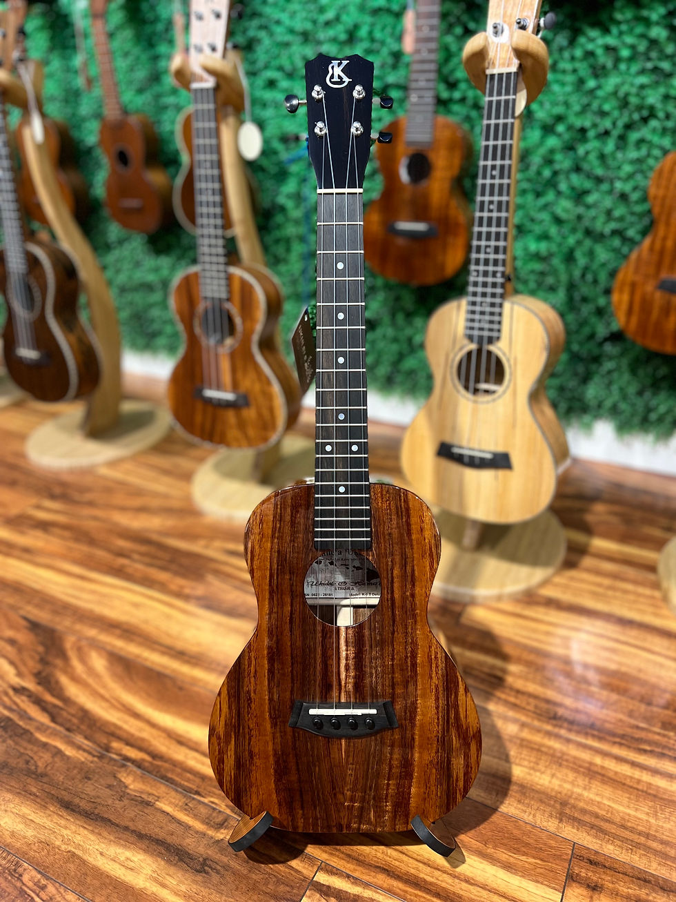 サムネイル： Kanile'a Ukulele Tenor Koa DLX High Gloss ( K-1 T DLX #0622-26181)