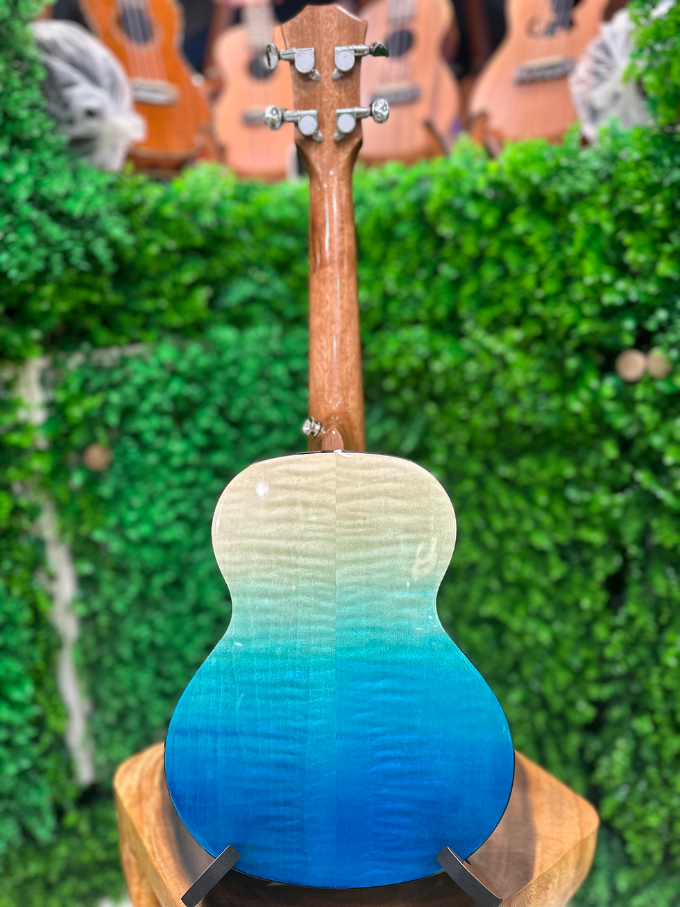 Thumbnail: Kamehameha Ukulele KC-28 Solid Top Tiger Maple Concert