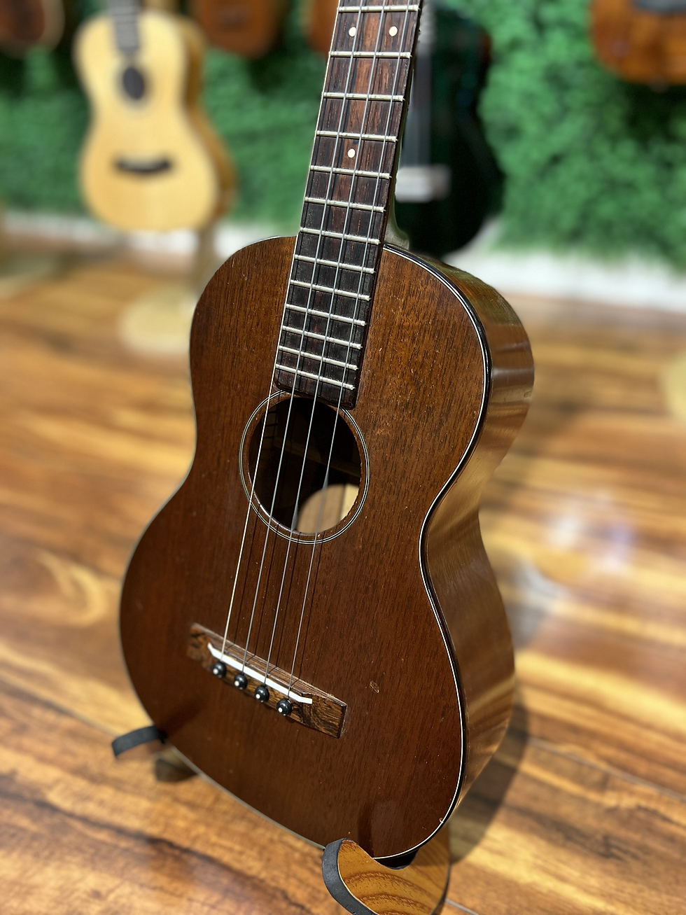 Thumbnail: Vintage Martin Ukulele Style 1 Mahogany Tenor 1950s No crack Mint