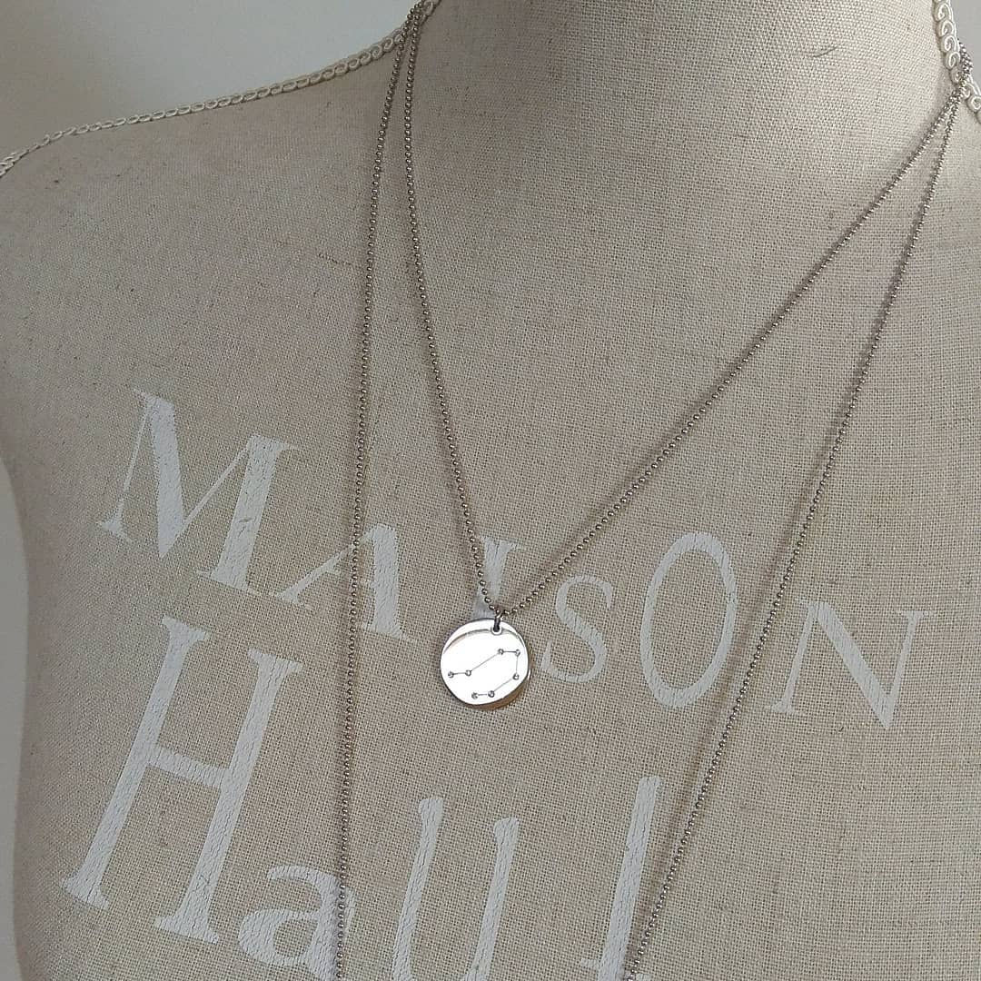 Collier court inox