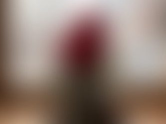 Kam vislabāk dāvināt rozi stikla kolbā? Dāvana ar raksturu un nozīmi