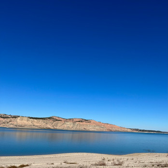 Playa de Freila - Playa en el lago