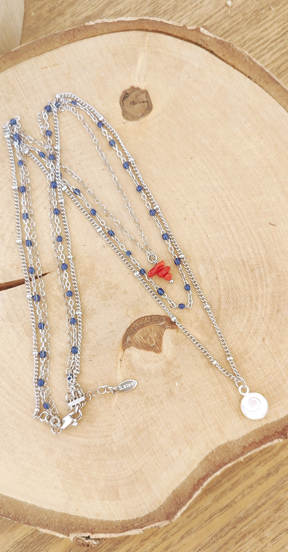 Miniature : Collier multirangs porte-bonheur Corse