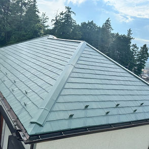 屋根塗装施工前後