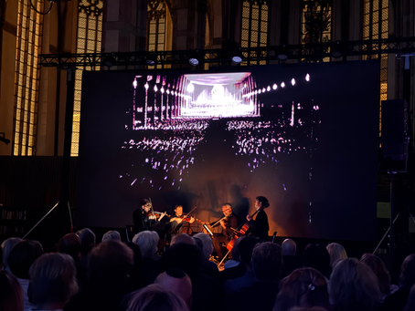 Theater Na de Dam – Monumentale uitvoering van Project Parallel Truths in het Academiehuis Grote Kerk Zwolle
