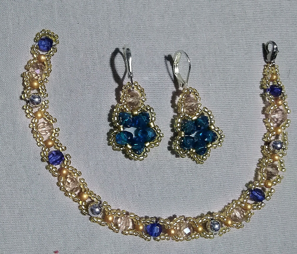 Miniatura: ARETES Y PULSERA TEJIDOS