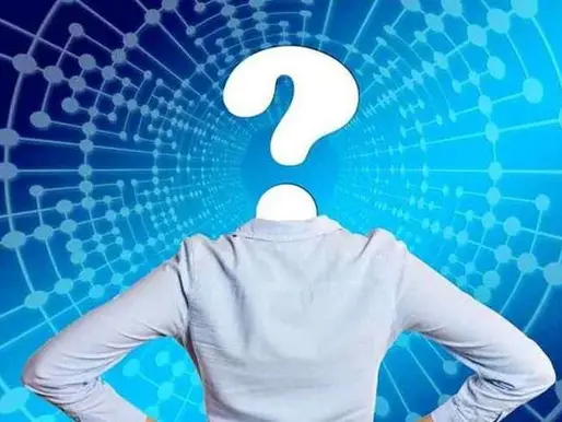 Etiqueta digital, pressa, responsabilidades e emburrecimento