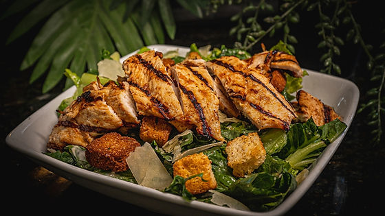 Ensalada Caesar con Pollo Asado