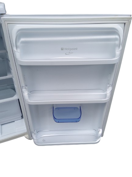 Thumbnail: Hotpoint Under-Counter Fridge (White | 2'9")