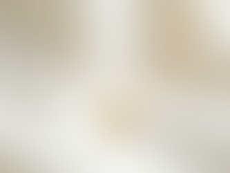 Minimal vs statement jewellery