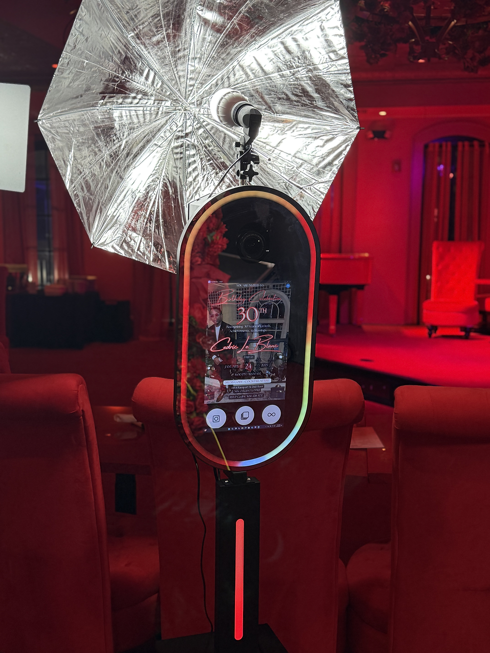 Mirror Booth Experience