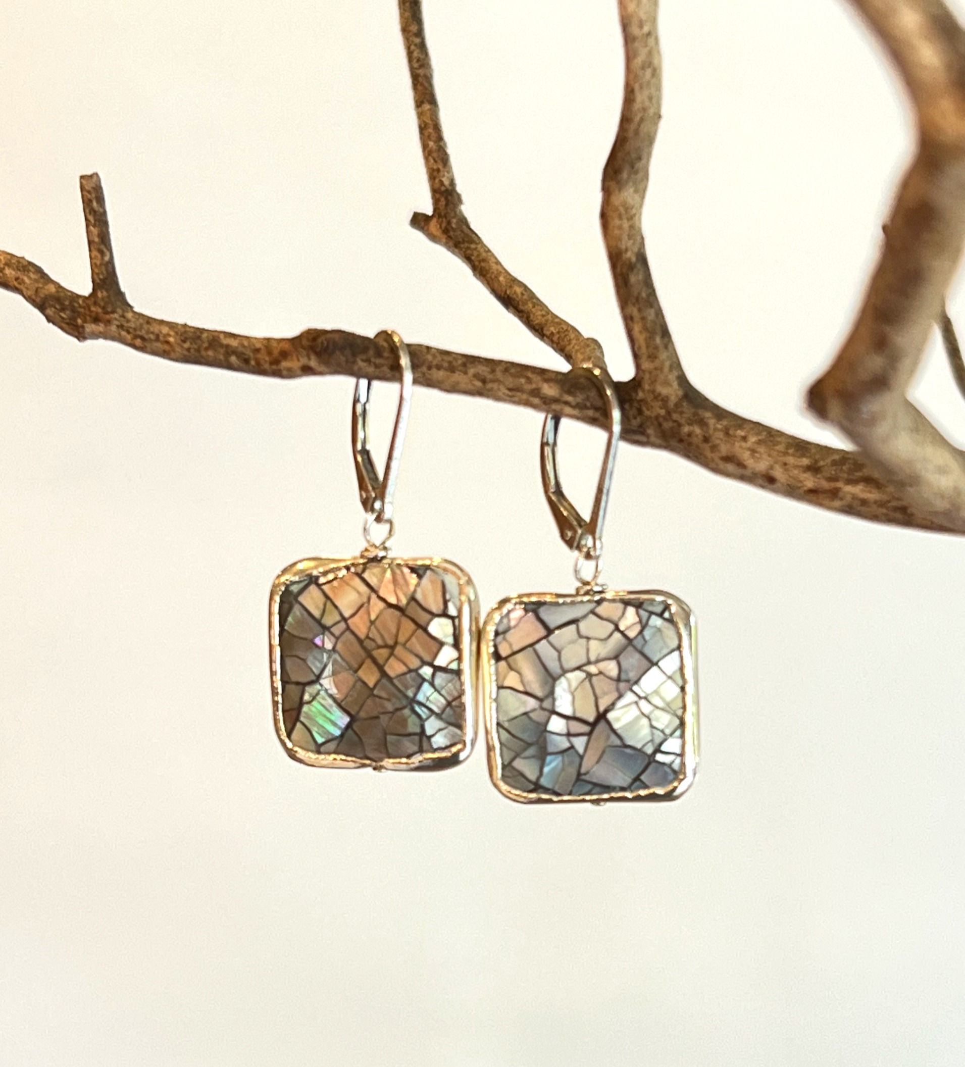 Grayish Blue Crushed Mother of Pearl Earring