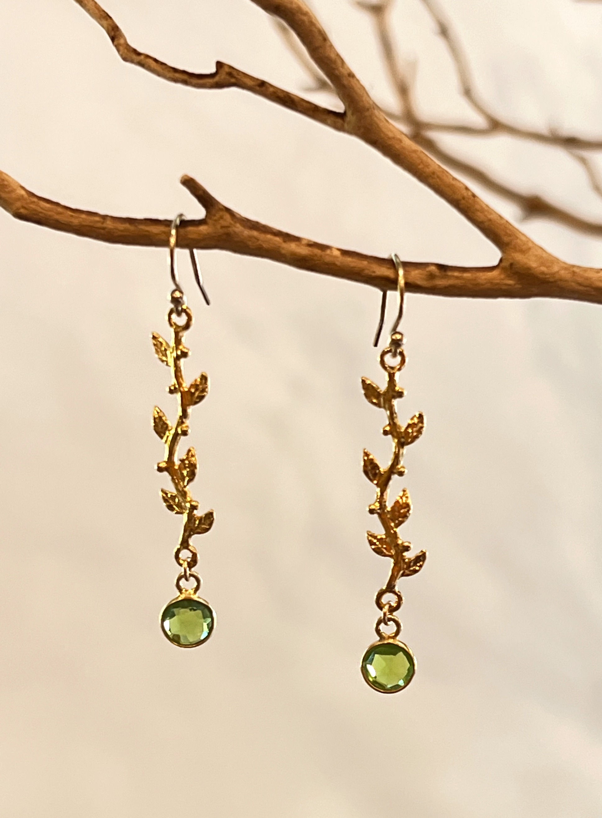 Peridot with Gold Plated Branch leaf