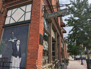 LaRoe's Restaurant is Now Closed