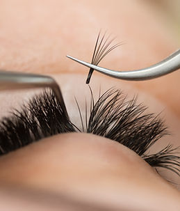 completing a lash treatment