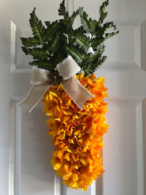 Thumbnail: Dahlia Carrot Door Wreath
