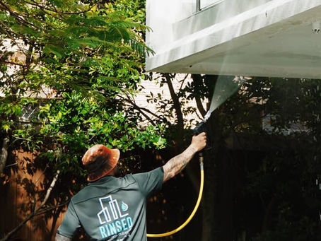 🧼 Bring Your Property Back to Life with Professional Pressure Cleaning on the Gold Coast