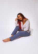 Founder of Modern Soul Studio, money mindset coach and Rapid Transformational Therapy practitioner