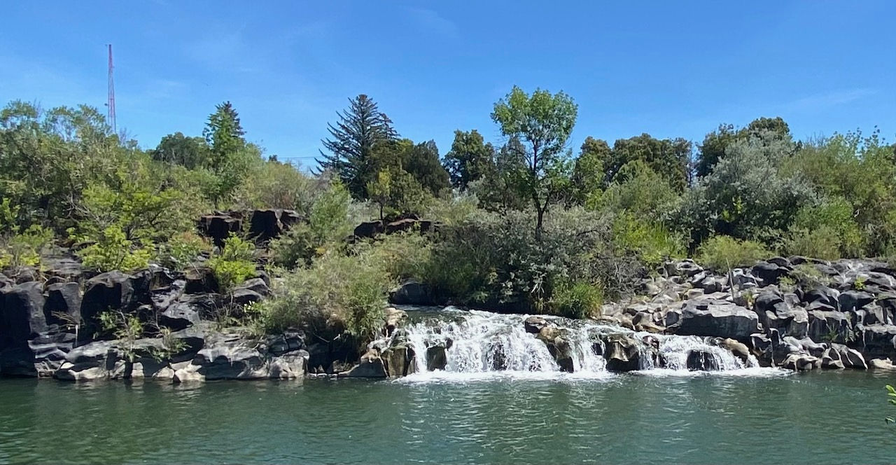 One of the small water falls located in the Snake River, on the Idaho Falls River Walk.