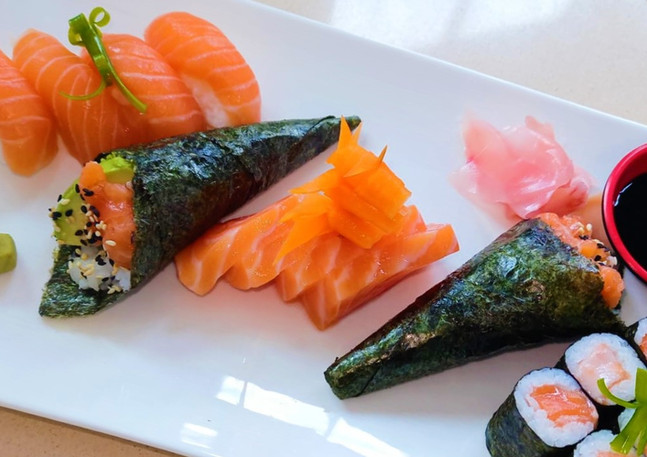 sushi salmon platter final top.jpeg