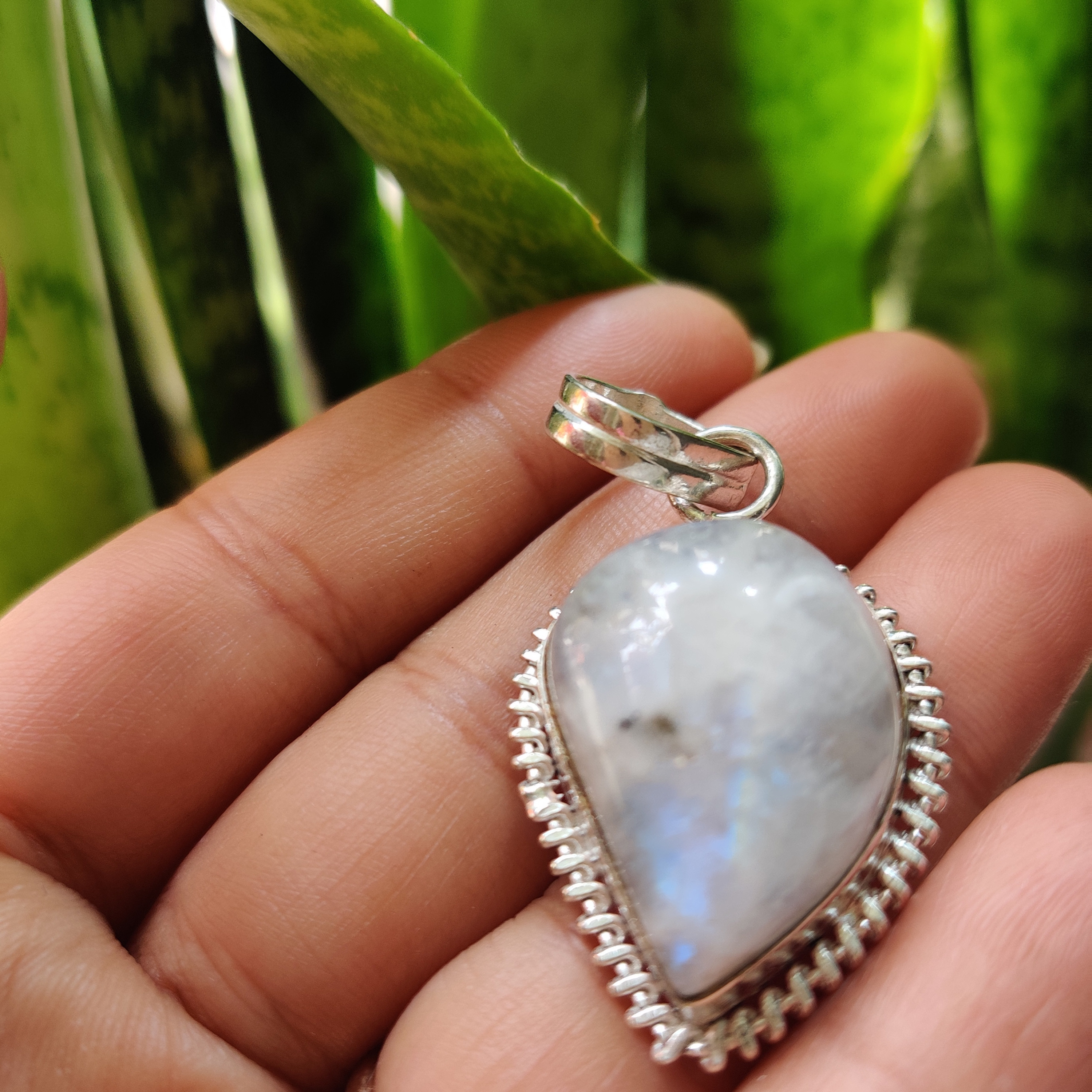 Moon stone pendent