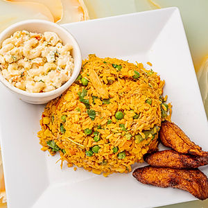 ARROZ CON POLLO AL ESTILO COSTA RICA / COSTA RICAN RICE WITH CHICKEN