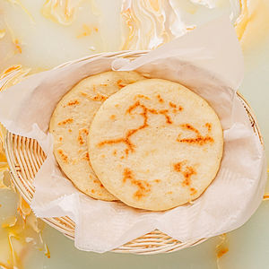 Arepa Viuda/Plain Corn Cake