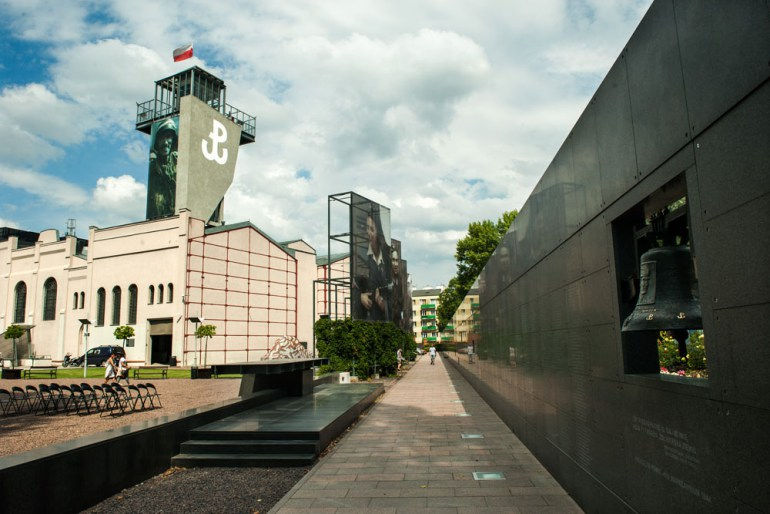 MUZEUM