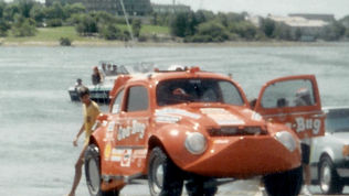 Unter Wasser? Nautical Volkswagens Float To The Surface