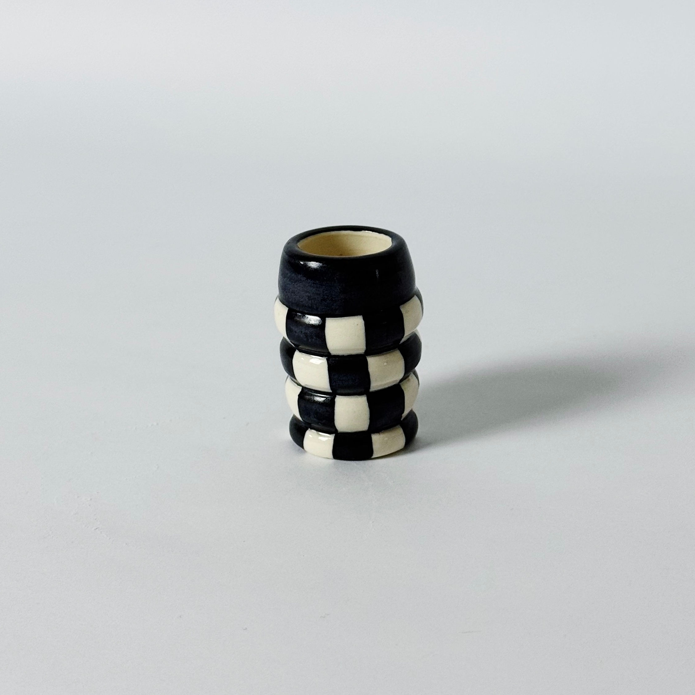 CHECK MUDNET BLACK 2