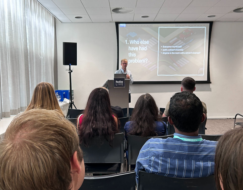 English: "Who else have had this problem?" Engaging the audience with questions is a good way of giving the presentation life & sparking interest.