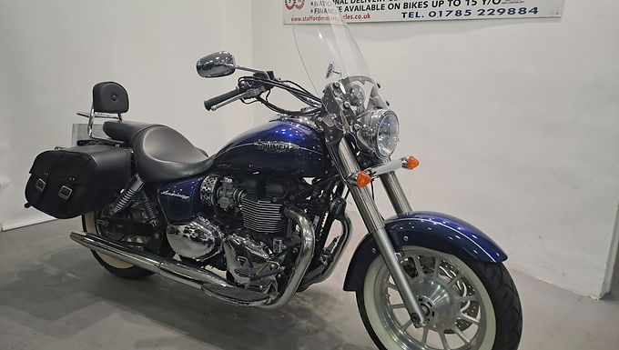 Triumph Bonneville America 865