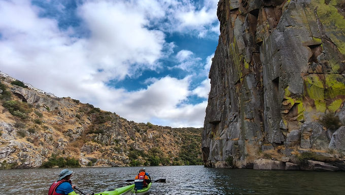 RIBEIRA SACRA ¨CAÑON DEL RIO SIL & MIÑO