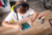 Un niño y su tableta.