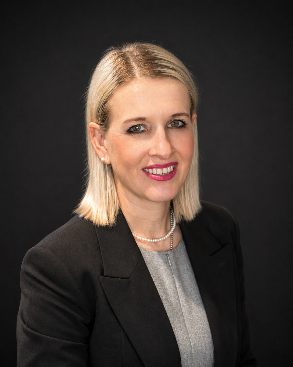 LISA SYMONDS