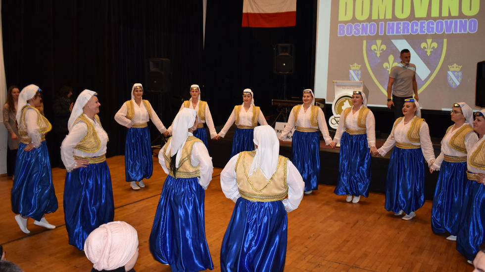 Kud Zlatni San Linz