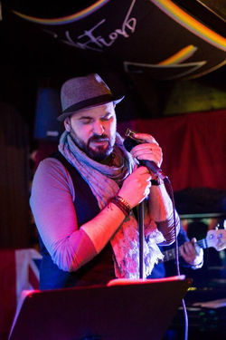 ROBERT JAMES BLUES BAND