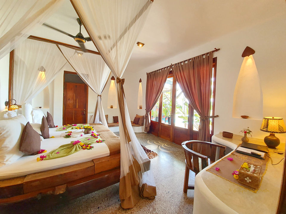 Dunia Room - bedroom downstairs room | Dunia means earth
