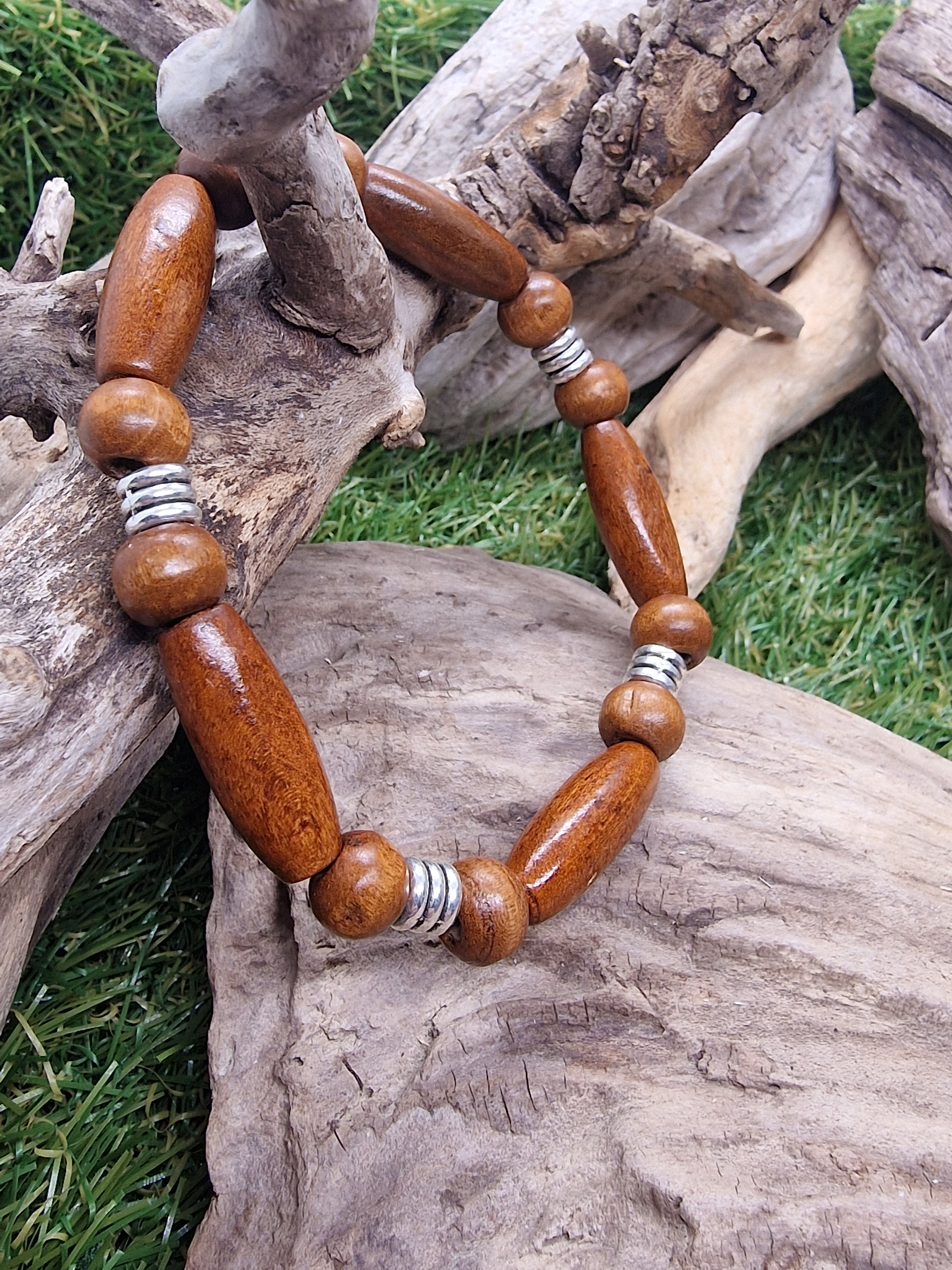 Bracelet pour homme avec perles en bois et métal