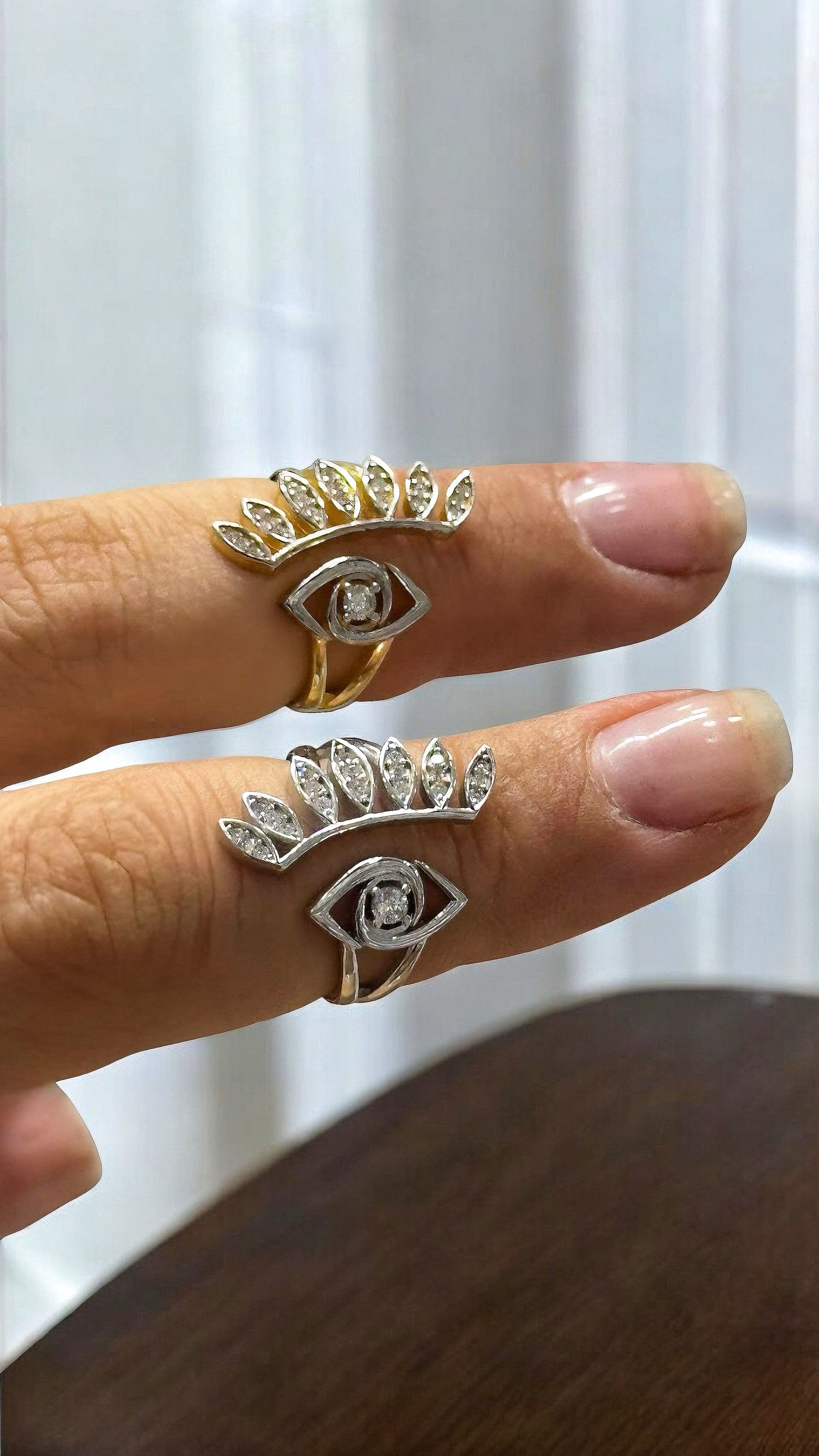 Eye ring